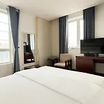 A25 Hotel - 180 Nguyen Trai